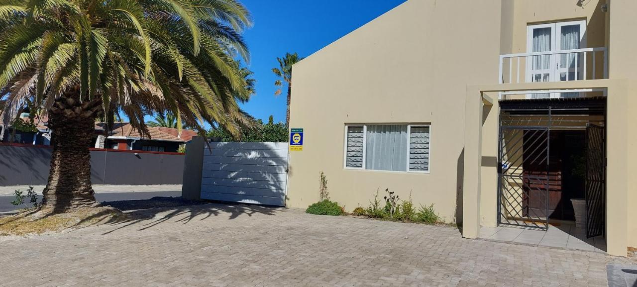 Апартаменты Shalom Self Catering Кейптаун Экстерьер фото